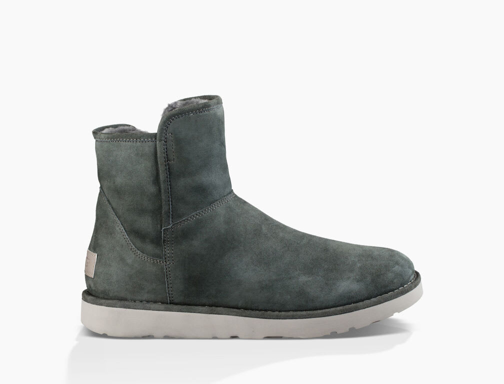 アブリー ミニ 1016548｜クラシックブーツ｜UGG®（アグ）公式